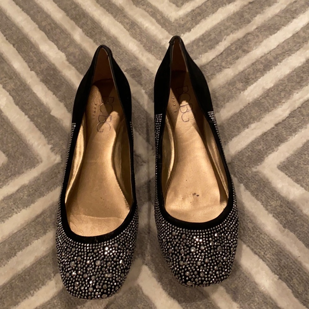 BCBG flats